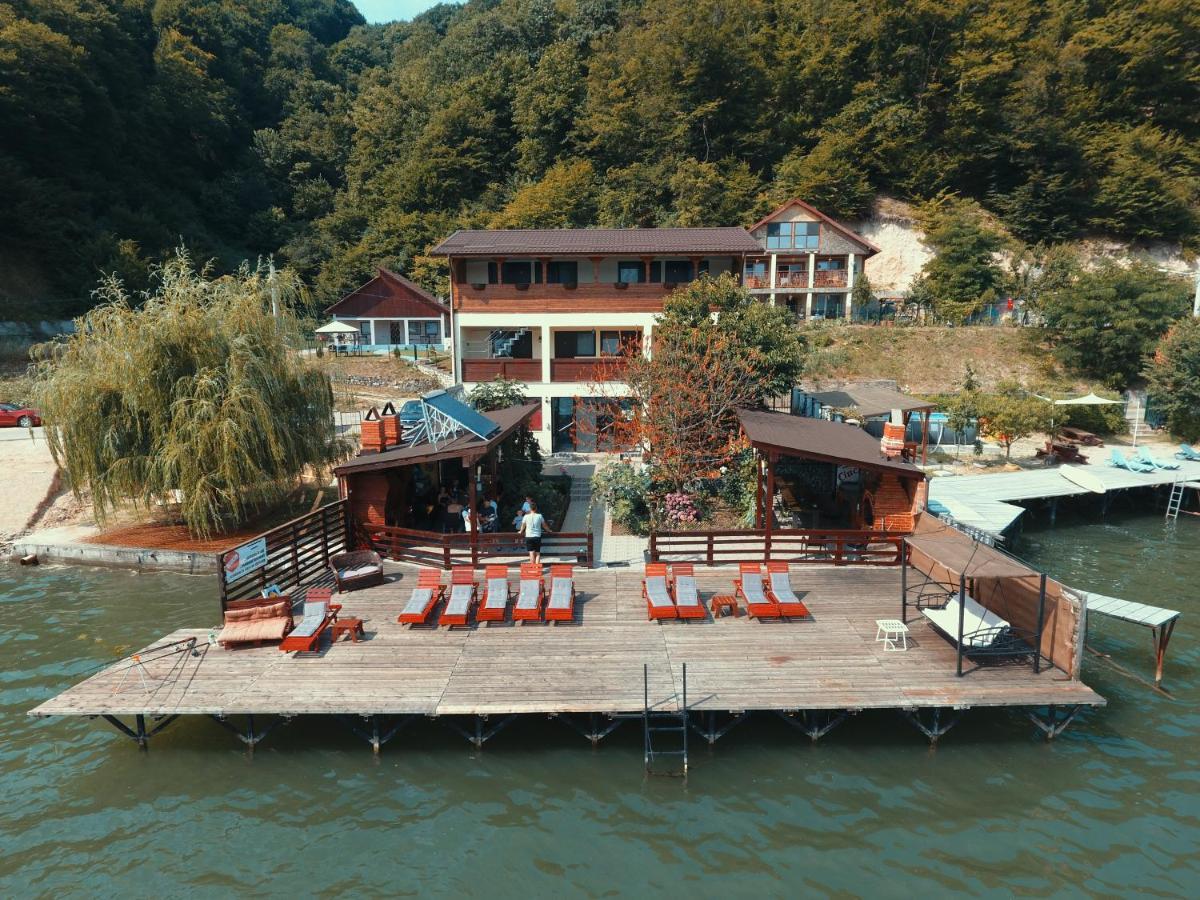 杜博瓦乡 Casa Camelia酒店 外观 照片